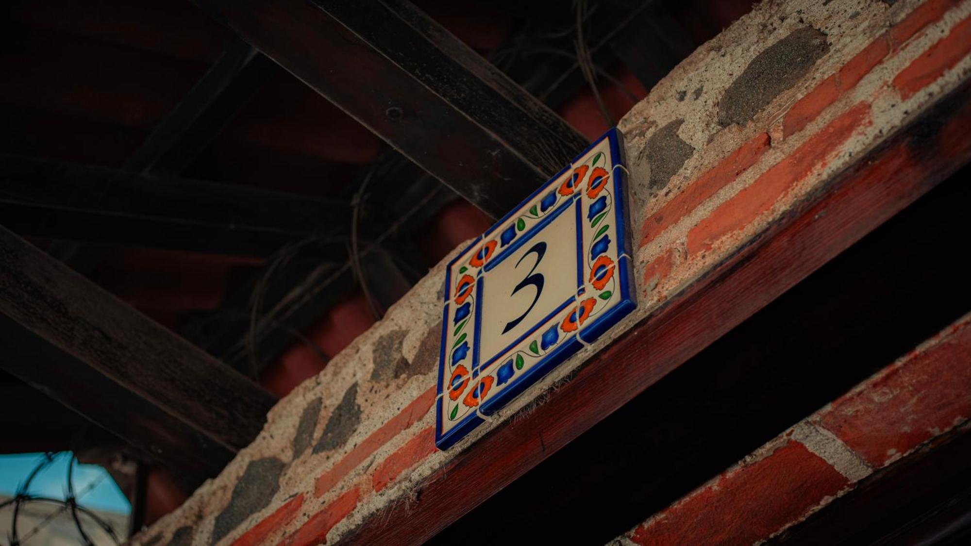 Palacio Del Conquistador San Cristóbal El Bajo 外观 照片